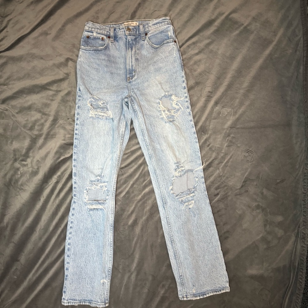 A&F Straight Jean